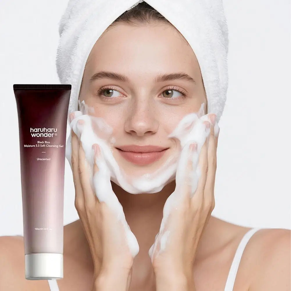 100ml Black Rice Moisturizing Cleansing Gel Gentle Hydrating Smooth Facial Cleanser Daily Skincare Cleansing Product